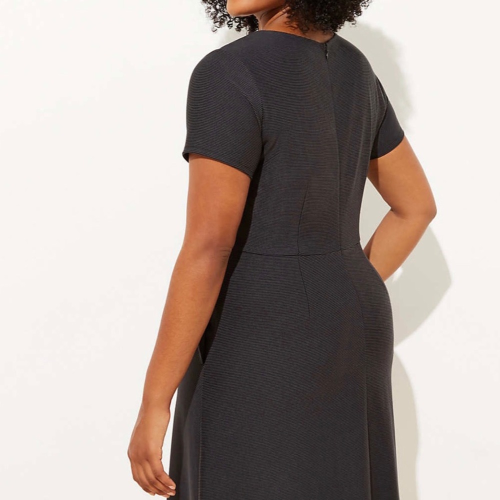 LOFT Plus Striped Tie Waist Flare Pocket Dress 18
